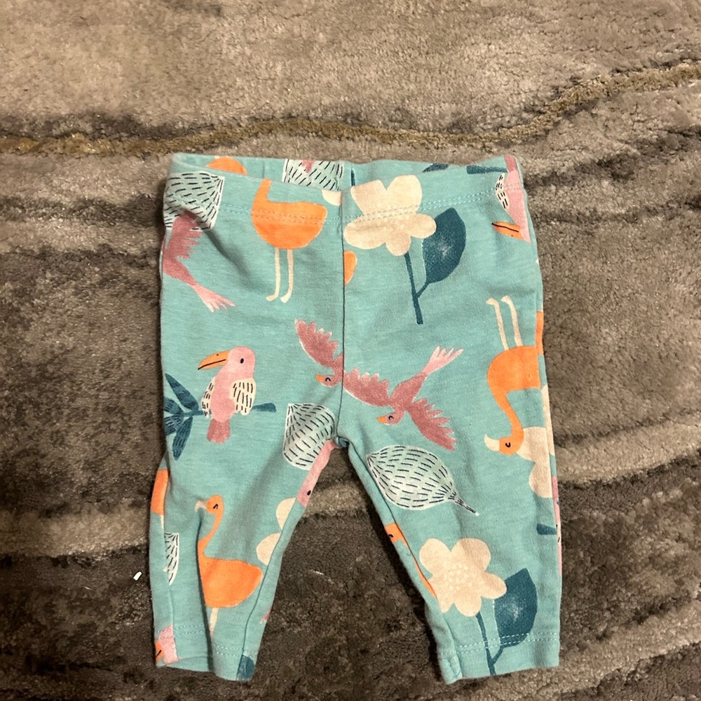 size: 3 months brand: Carter’s